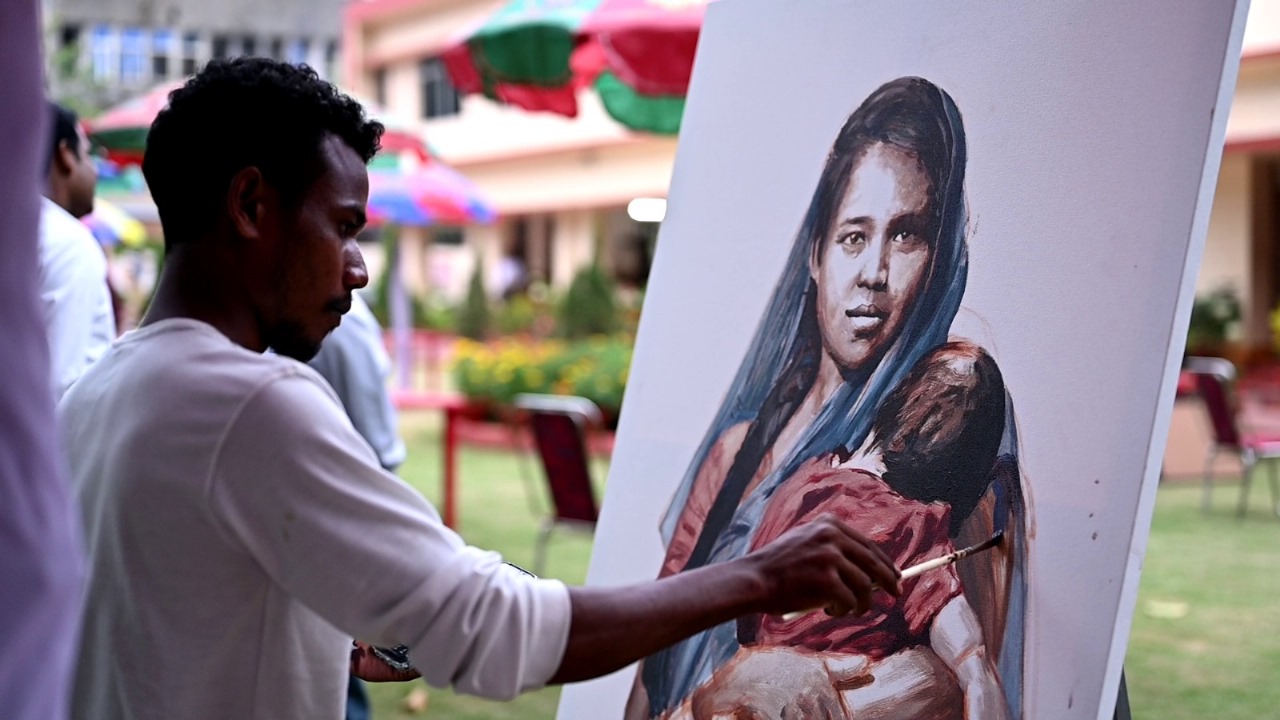 Scstrti Hosts Tribal Painting Workshop Exhibition During Janjatiya