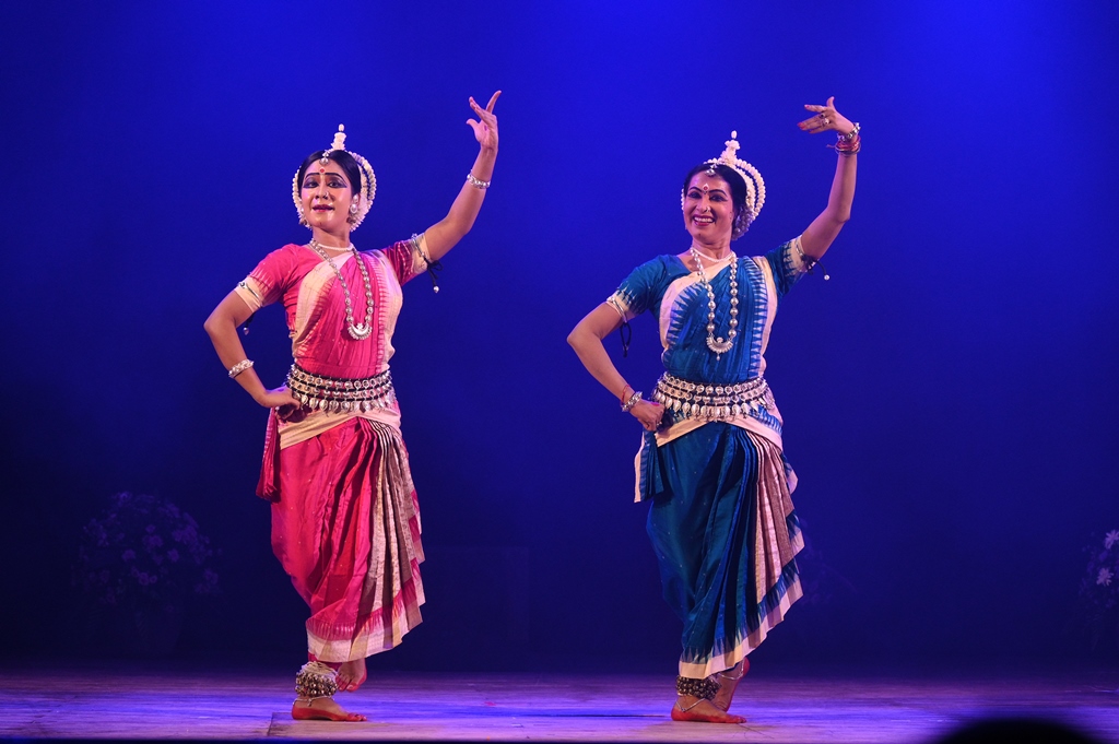 Guru Kelucharan Mohapatra Award Festival 2025, GKCM Festival, Srjan Odissi, Sujata Mohapatra, Preetisha Mohapatra, Ratikant Mohapatra, Odissi Dance, Odissi Music, Madhavi Mudgal, Alekh Chandra Samal, Indian Classical Dance Festival, Rabindra Mandap Bhubaneswar