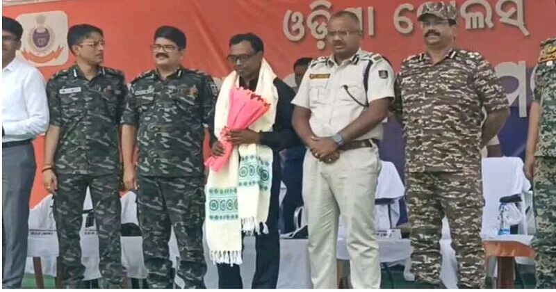 Odisha Maoist surrender, Sukru Maoist leader, Kosha Sodhi, Left-wing extremism Odisha, Gurupriya Bridge, Odisha Police anti-Naxal, Malkangiri development, Naxal-free Odisha 2026.