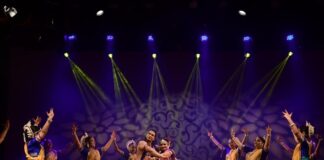 Odissi Dance & Mridangam Recital Mark Inauguration of 20th Guru Debaprasad Award Festival